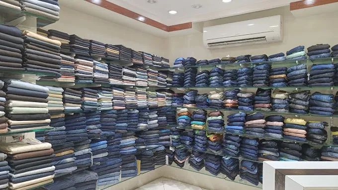 BUTTONS MENSWEAR - AMBATTUR